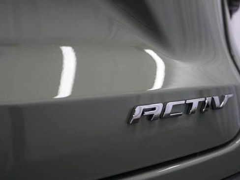 New 2026 Chevrolet Trax ACTIV w/ Driver Confidence Package FWD image 13