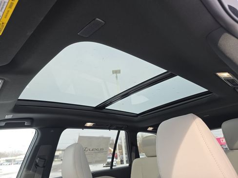 New 2026 Lexus TX 350 350 Luxury image 15