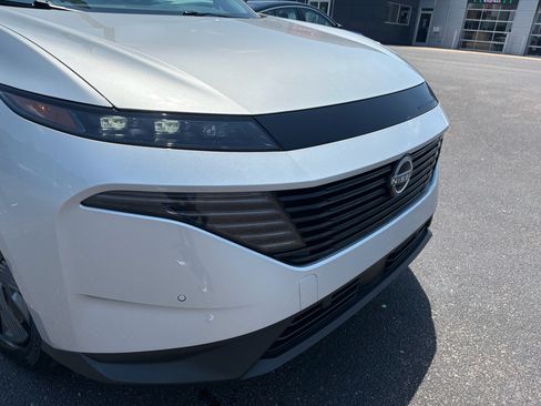 Used 2025 Nissan Murano SL AWD/4WD image 3