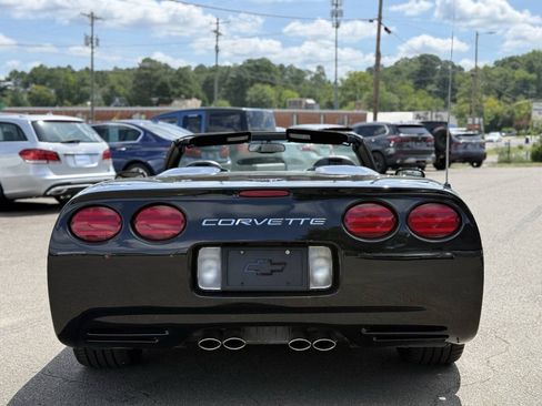 Used 1998 Chevrolet Corvette Convertible RWD image 7