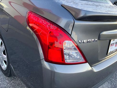 Used 2017 Nissan Versa S Plus image 27