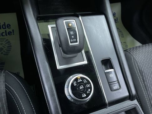 Used 2022 Mitsubishi Outlander ES image 23