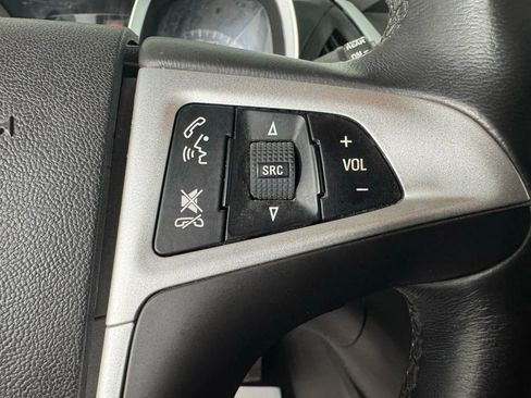 Used 2012 Chevrolet Equinox LTZ image 17