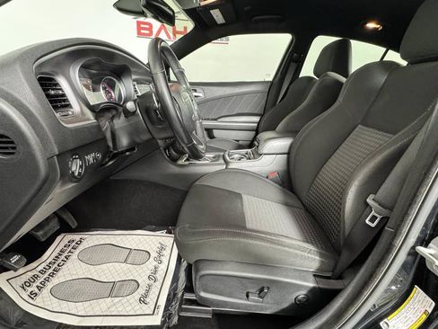 Used 2019 Dodge Charger GT RWD image 17
