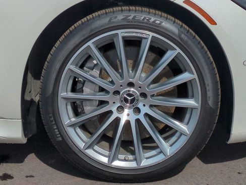 Used 2023 Mercedes-Benz S 580 4MATIC Sedan w/ AMG Line image 10