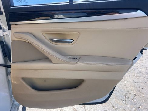 Used 2014 BMW 535d Sedan RWD image 14