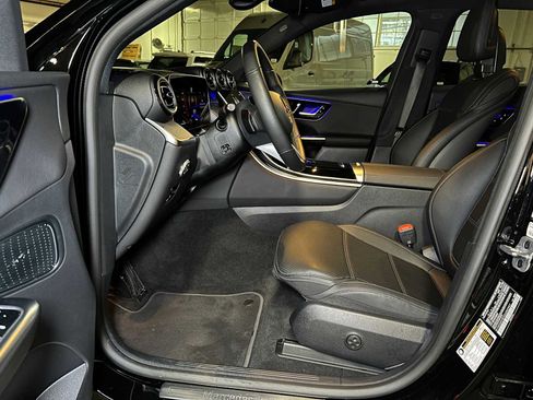 Certified 2025 Mercedes-Benz GLC 300 GLC 300 image 25