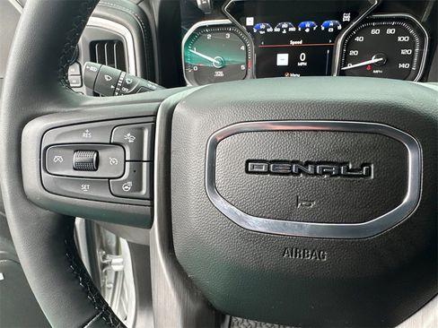 Used 2023 GMC Sierra 2500 Denali w/ Denali Ultimate Package image 26