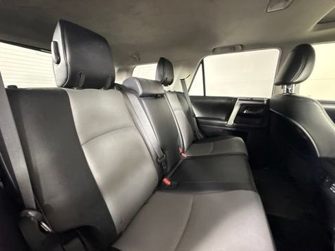 Used 2016 Toyota 4Runner SR5 Premium AWD/4WD image 32
