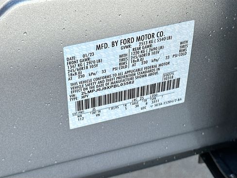 Used 2023 Lincoln Nautilus FWD image 31