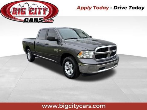 Used 2021 RAM 1500 Classic SLT AWD/4WD image 1