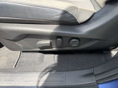 Used 2025 Subaru Forester Limited AWD/4WD image 21