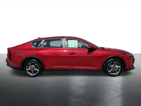 Used 2025 Kia K4 FWD image 9