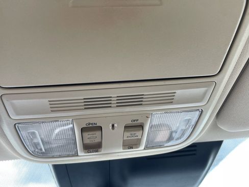 Used 2018 Honda CR-V EX image 13
