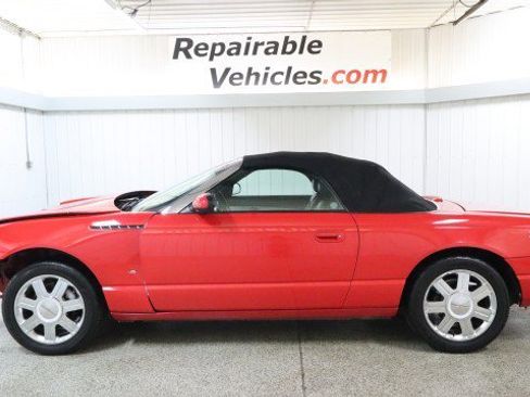 Used 2004 Ford Thunderbird RWD image 26