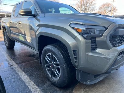 Used 2024 Toyota Tacoma TRD Sport w/ TRD Sport Premium Package