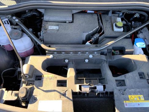 Used 2022 Volkswagen ID.4 Pro image 31