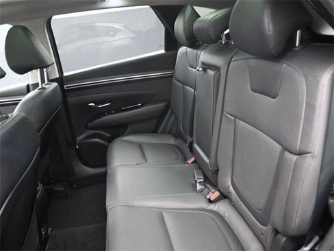 Used 2022 Hyundai Tucson Limited image 22