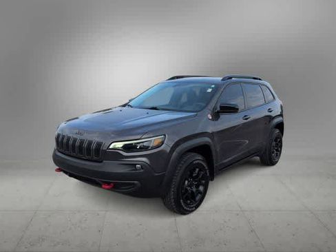 Used 2022 Jeep Cherokee Trailhawk w/ Premium Leather Package AWD/4WD image 4