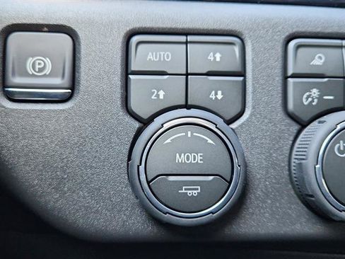 New 2026 Chevrolet Silverado 1500 LT image 20