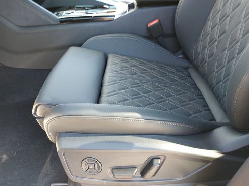 New 2026 Audi SQ5 Premium Plus AWD/4WD image 32