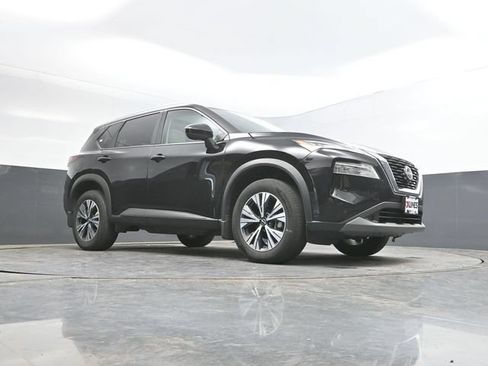 Used 2023 Nissan Rogue SV w/ SV Premium B Package AWD/4WD image 37