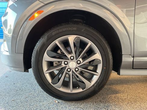 Used 2021 Buick Encore GX Essence w/ Sport Touring Package image 33