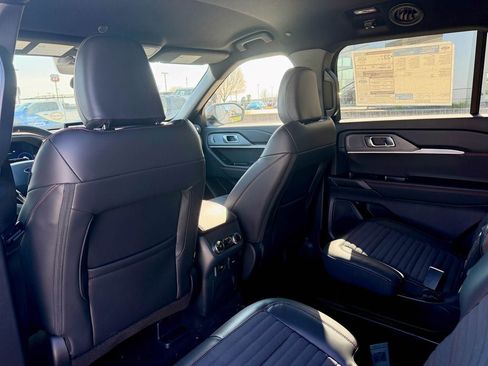New 2026 Ford Explorer ST-Line AWD/4WD image 13