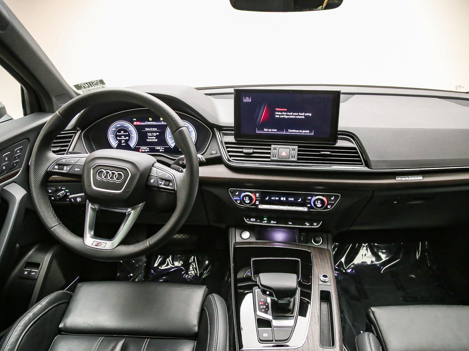 Certified 2024 Audi Q5 e Premium Plus w/ Premium Plus Package AWD/4WD image 13