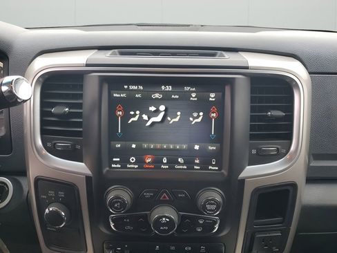 Used 2018 RAM 3500 Lone Star image 39