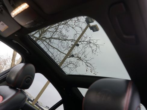 Used 2020 Mercedes-Benz C 63 AMG S image 28