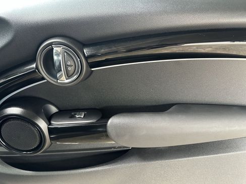 Used 2023 MINI Cooper S image 26