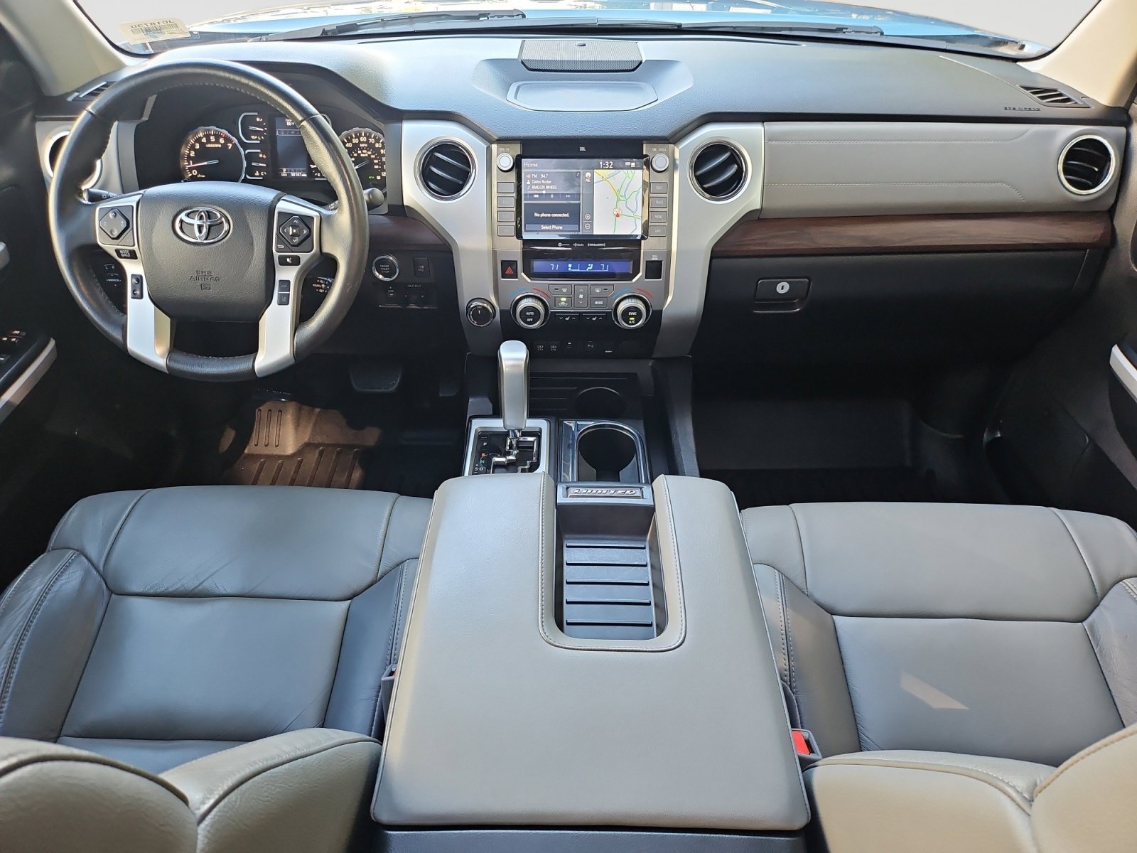 Used 2020 Toyota Tundra Limited w/ Limited Premium Package AWD/4WD image 16