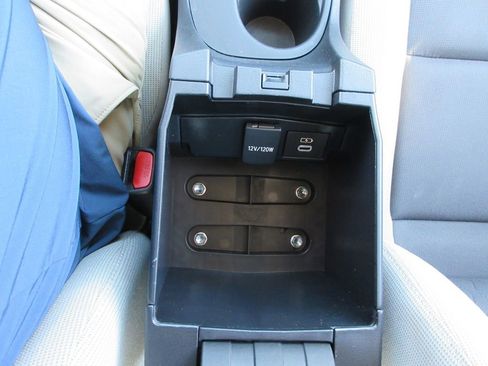 Used 2023 Toyota Corolla LE image 25