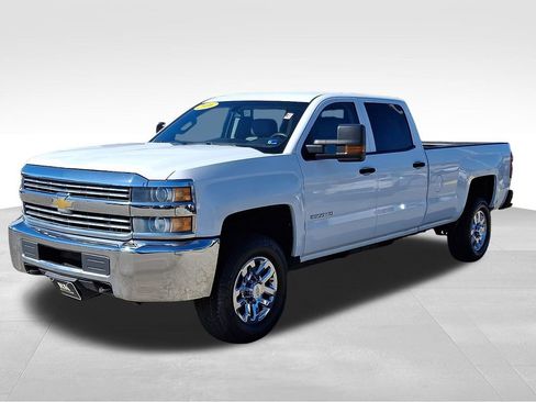 Used 2016 Chevrolet Silverado 3500 W/T w/ WT Convenience Package image 3