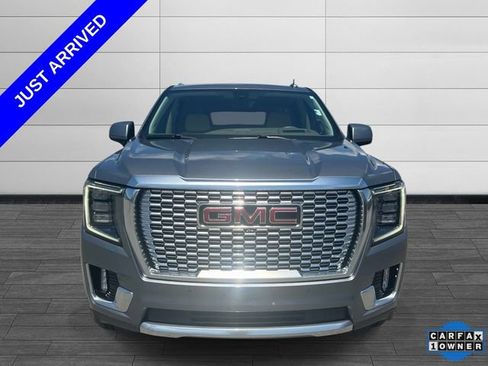 Used 2022 GMC Yukon Denali w/ Denali Premium Package AWD/4WD image 8