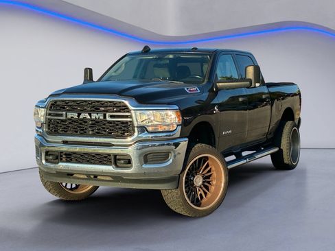Used 2020 RAM 2500 Tradesman AWD/4WD image 2