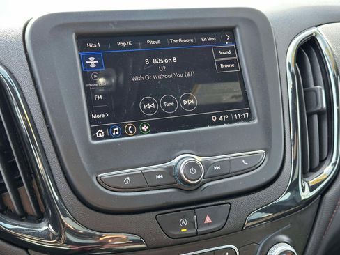 Certified 2023 Chevrolet Equinox RS FWD image 28
