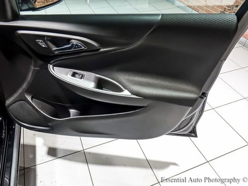 Used 2025 Chevrolet Malibu LT image 27