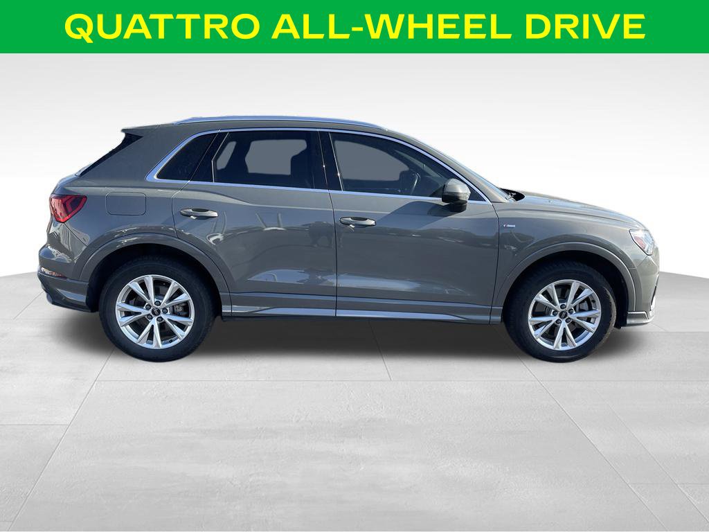 Used 2024 Audi Q3 2.0T Premium w/ Convenience Package AWD/4WD image 6