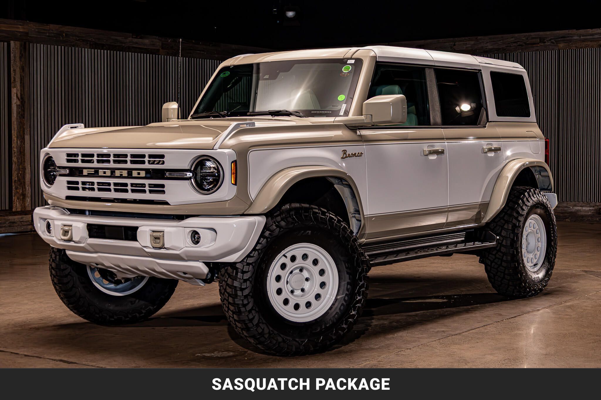 Used 2026 Ford Bronco Heritage Edition AWD/4WD image 6