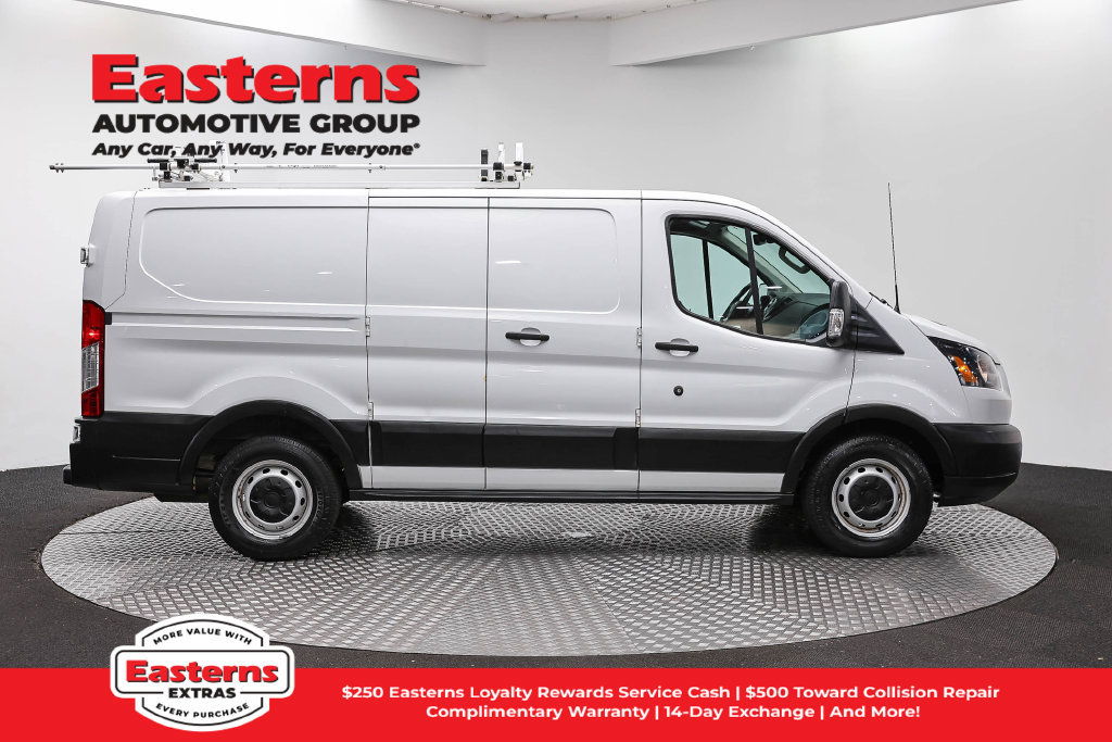 Used 2019 Ford Transit 150 130 Low Roof RWD image 5