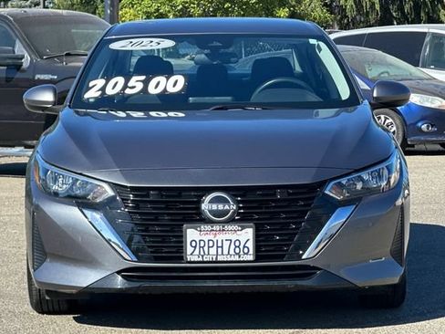 Certified 2025 Nissan Sentra S FWD image 9