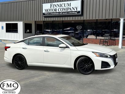 Used 2025 Nissan Altima 2.5 SV w/ SV Special Edition Package