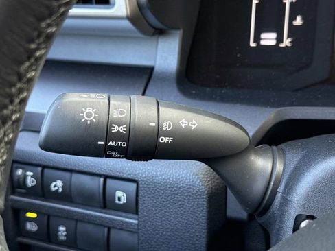 Used 2025 Toyota 4Runner SR5 image 26