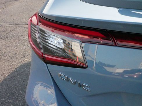 Used 2022 Honda Civic Sport Touring image 16