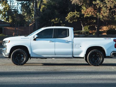 Used 2019 Chevrolet Silverado 1500 LT w/ Convenience Package image 5