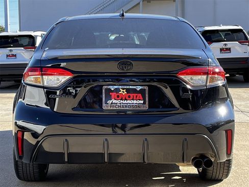 Used 2024 Toyota Corolla SE image 5