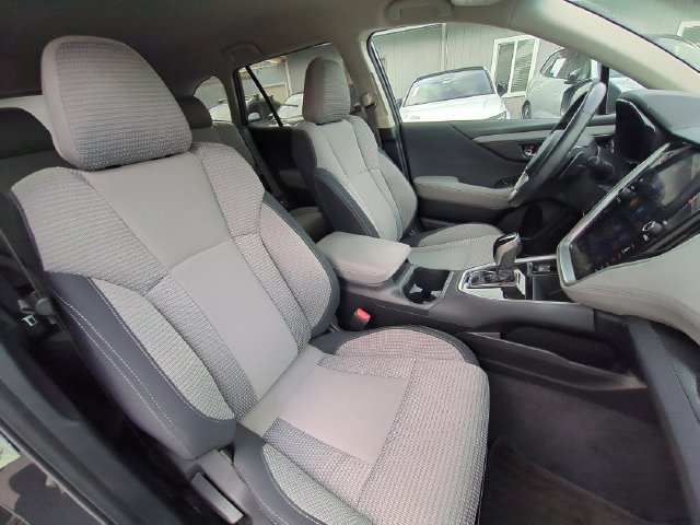 Used 2022 Subaru Outback Premium AWD/4WD image 28