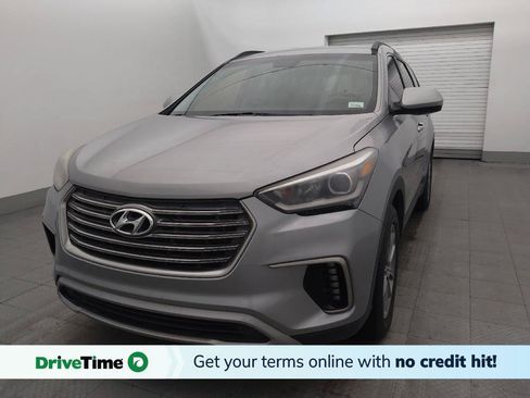 Used 2018 Hyundai Santa Fe SE FWD image 1